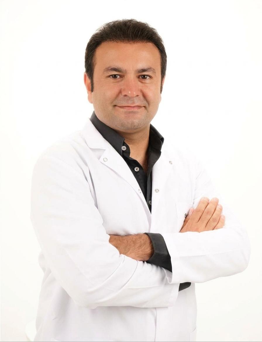 الدكتور أكرم كسكين، جراح تجميل الوجه في إسطنبول